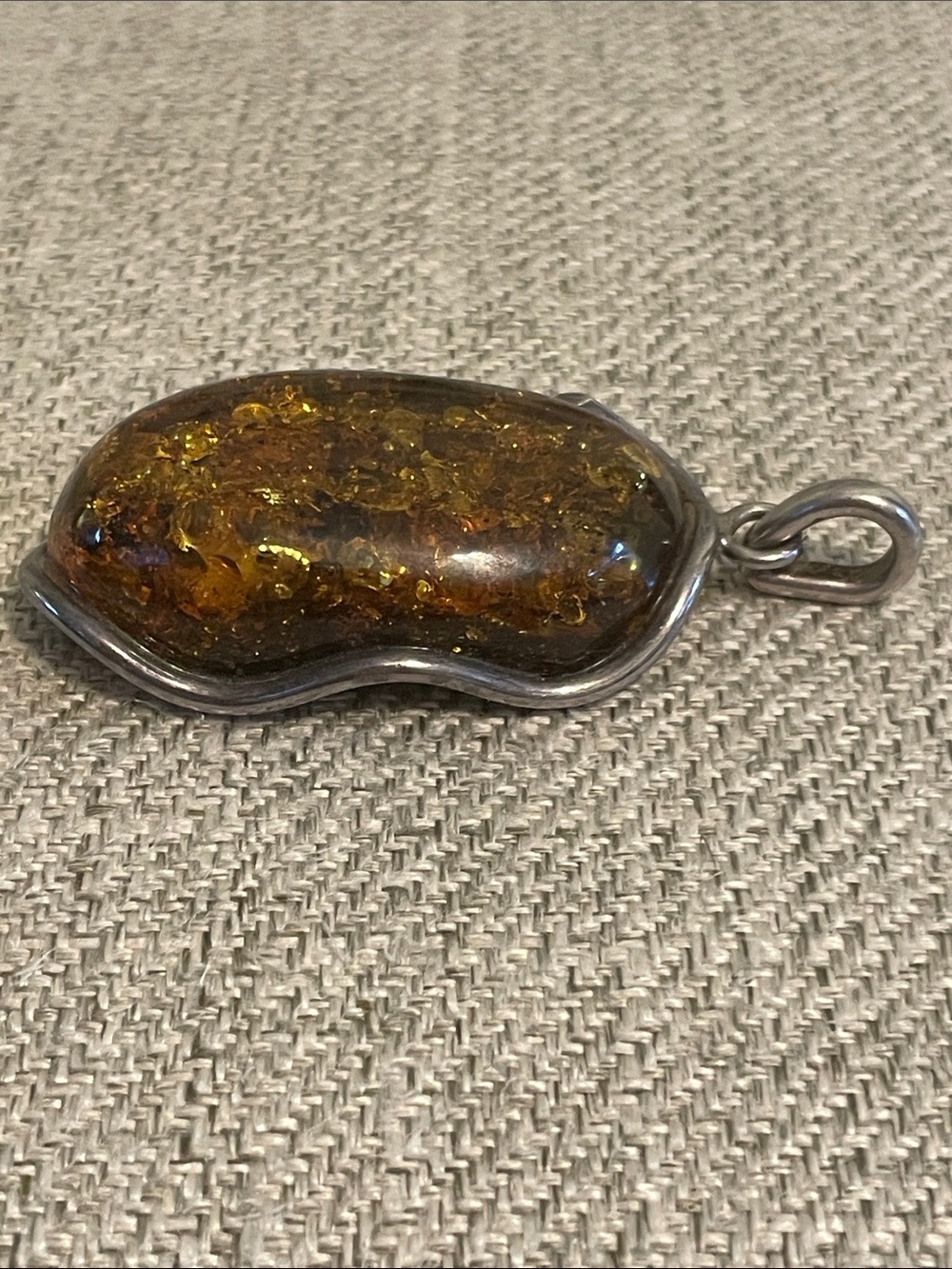 Sterling Silver Green Amber Pendant - Picture 5 of 12